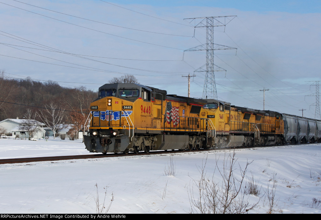 UP 9448 with two sisters in a throwback type of lashup